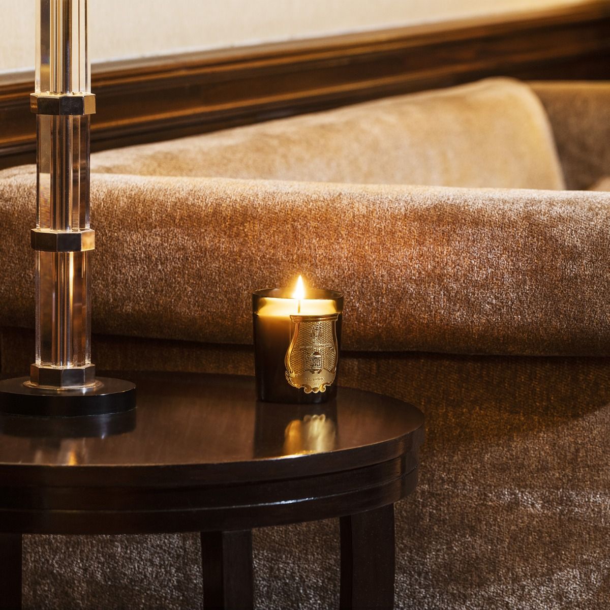 The Classic Candle - Madeleine