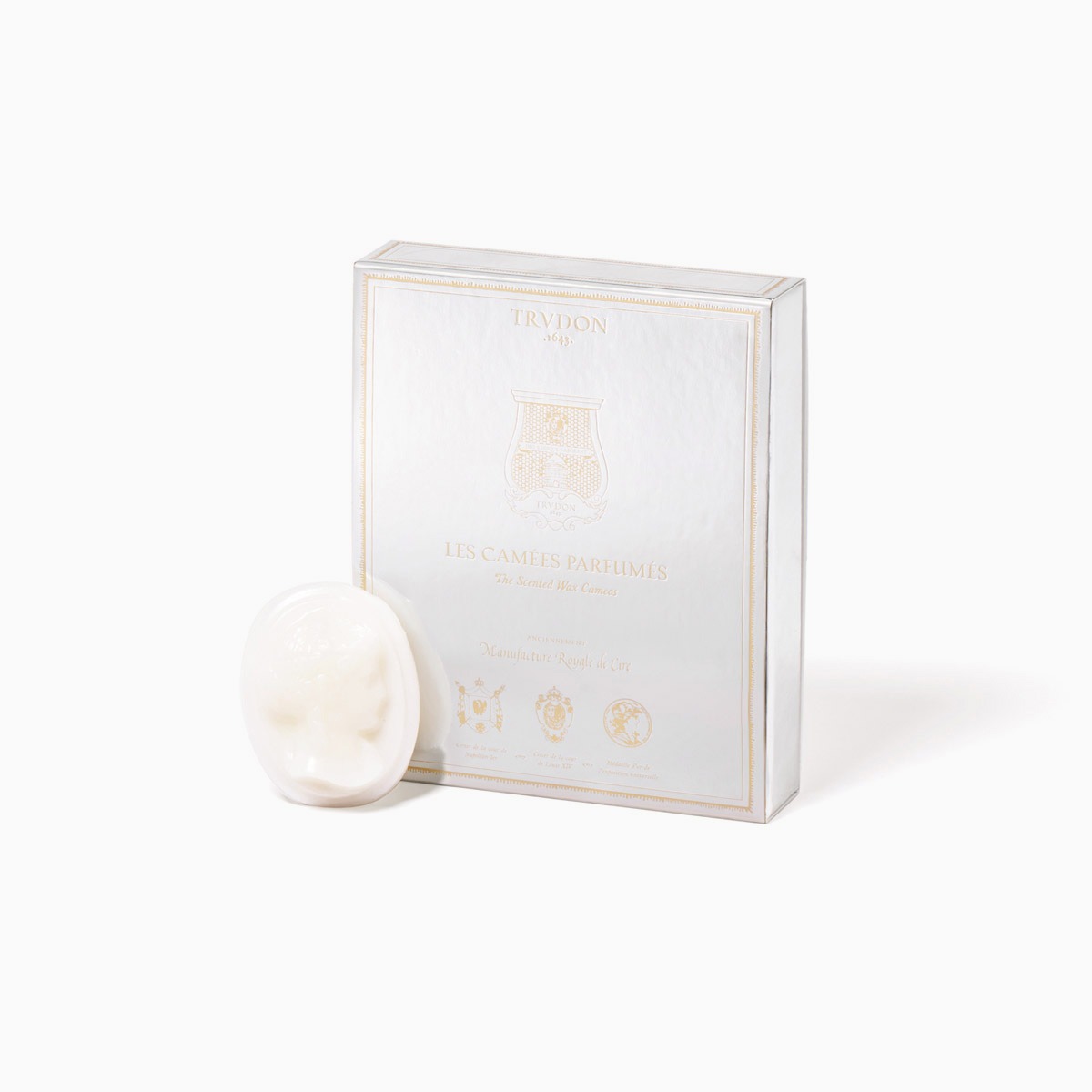 Fir Cameo