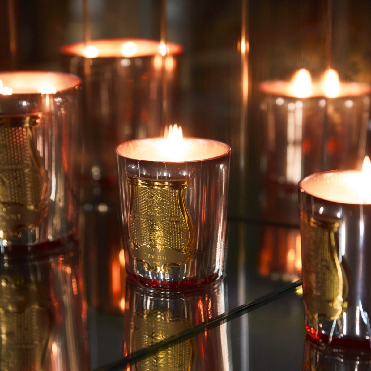 The Classic Candle - Cabinet des Miroirs